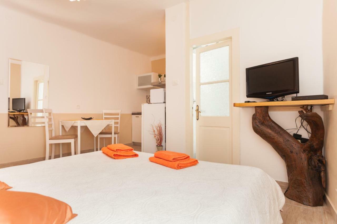 Apartment In The Center